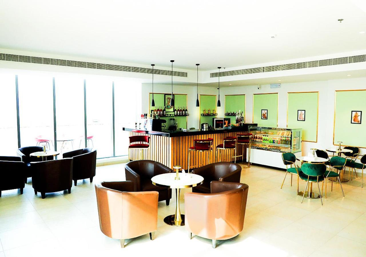 מנאמה Farhan Tower מראה חיצוני תמונה